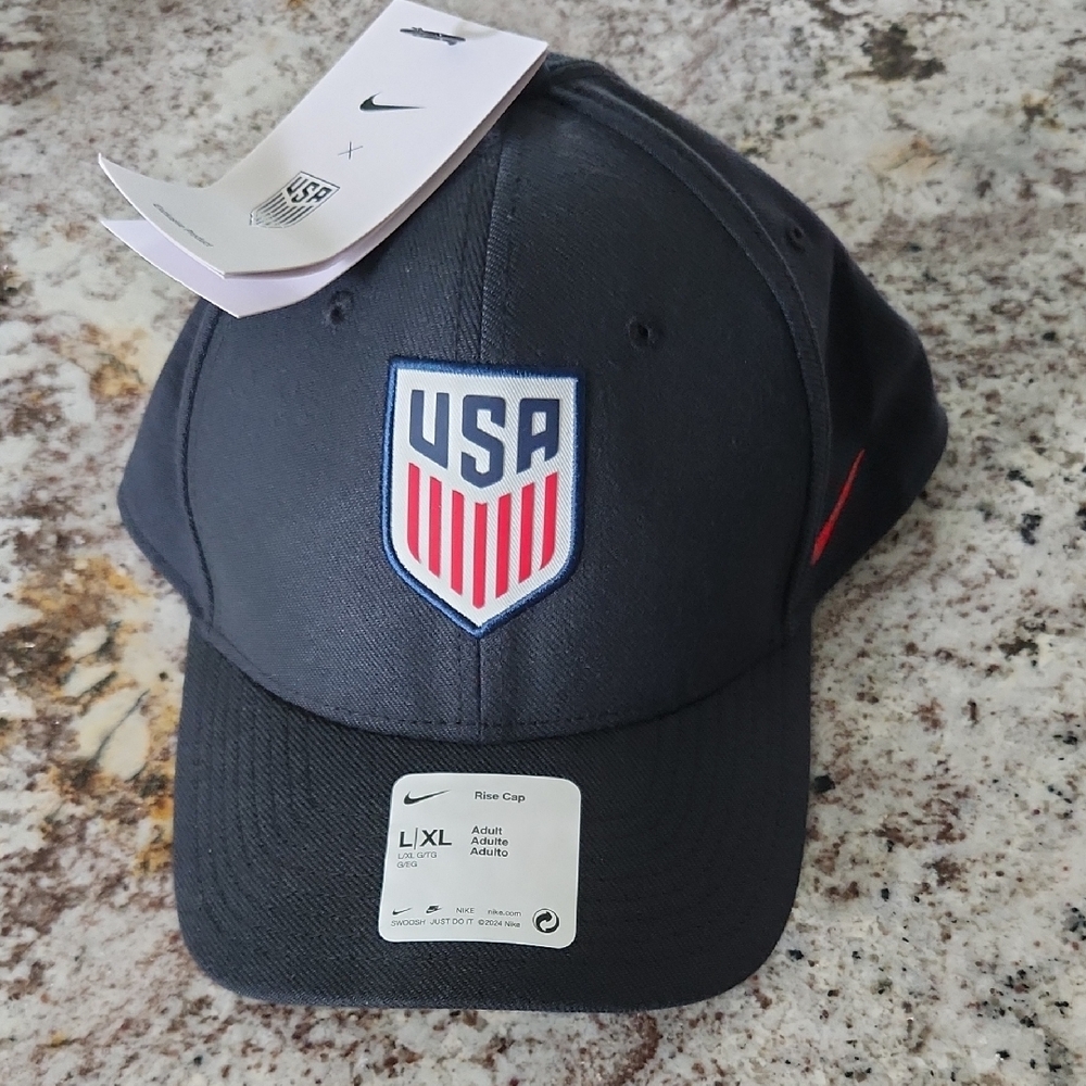 Nike Black USA USMNT Soccer Hat Fitted L/XL